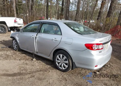 2012 Toyota Corolla Le z USA, uszkodzony, nr VIN 2T1BU4EEXCC851077